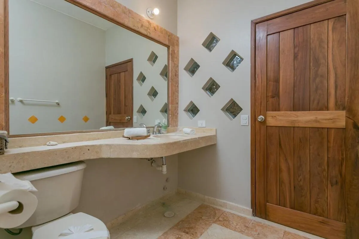 Luxury 5-Br Beachfront Home In Tulum Casa Sofia Gato