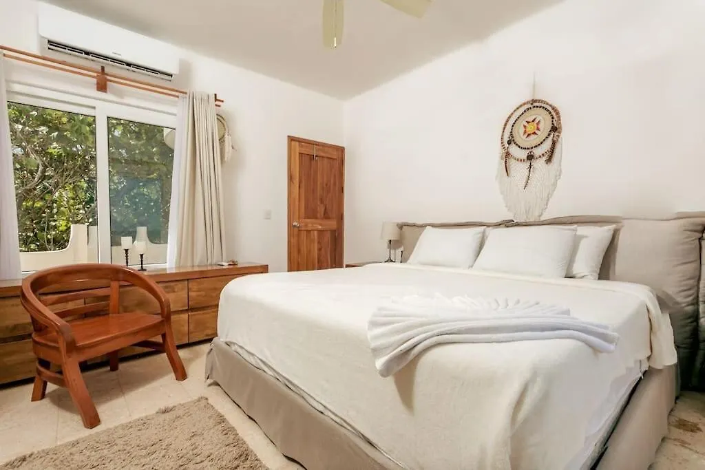 Villa Luxury 5-Br Beachfront Home In Tulum Casa Sofia Gato