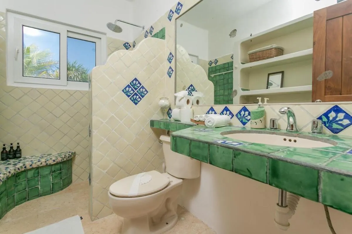 Luxury 5-Br Beachfront Home In Tulum Casa Sofia Gato Villa